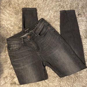 NWOT Judy Blue Size 5/27 Grey Skinny Jeans